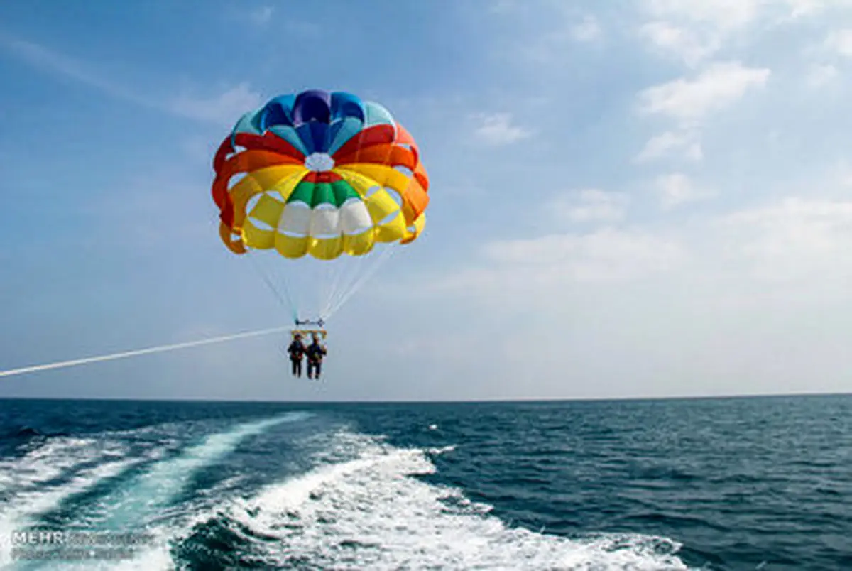 تفریح در ساحل جزیره کیش/ تصاویر