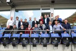 مهدوی‌کیا در تیم رویایی هامبورگ/ عکس