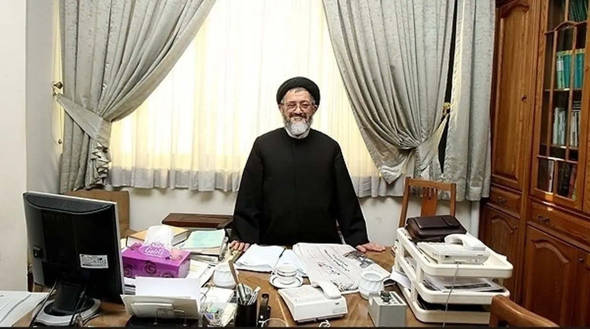 ناشنیده‌هایی درباره تذکر آیت‌الله مهدوی‌کنی به احمدی‌نژاد بعد از مناظره با موسوی