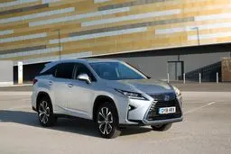 لکسوس آرایکس ۴۵۰ اچ ال: خودروی ۷ سرنشینِ فوق لوکس + عکس