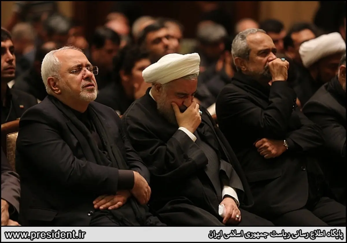 اشک‌های روحانی در مراسم عزاداری در تایلند/عکس