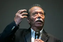 علی نصیریان: جانفشانی‌های «ظریف» و تیم‌اش را درک کردم