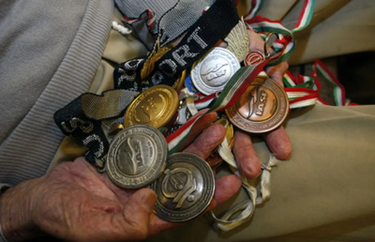 شناگر 92 ساله تفرشی/ تصاویر