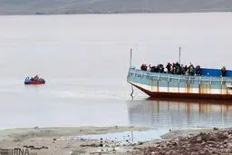 تصاویر چشم‌نواز از زندگی دوباره دریاچه ارومیه