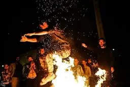 جشن و شادی مردم زلزله‌‌زده کرمانشاه در چهارشنبه آخر سال