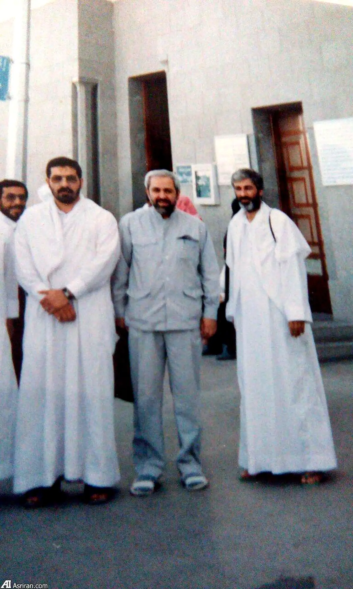 عکس دیده نشده از ظریف در ایام حج!