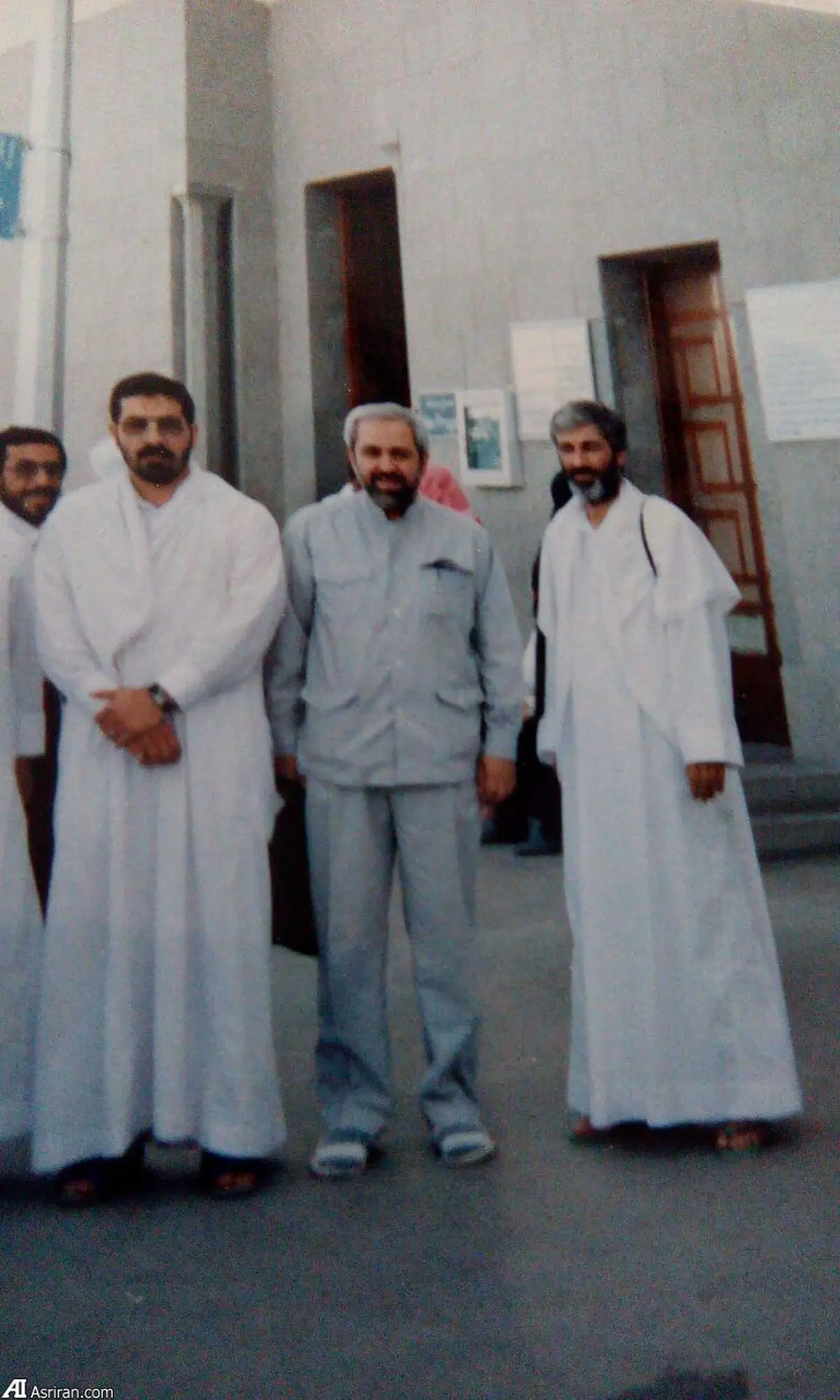 عکس دیده نشده از ظریف در ایام حج!