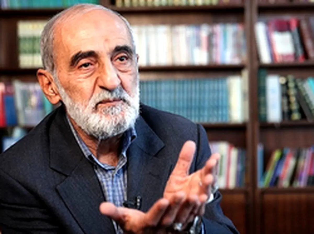 حسین شریعتمداری: اگر ایستادگی رهبری نبود کار نظام در ۸۸ تمام شده بود / افراد در دبی تحت نظر دختر «دیگ‌چنی» آموزش دیده بودند