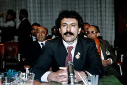 علی عبدالله صالح، از آغاز تا پایان/تصاویر