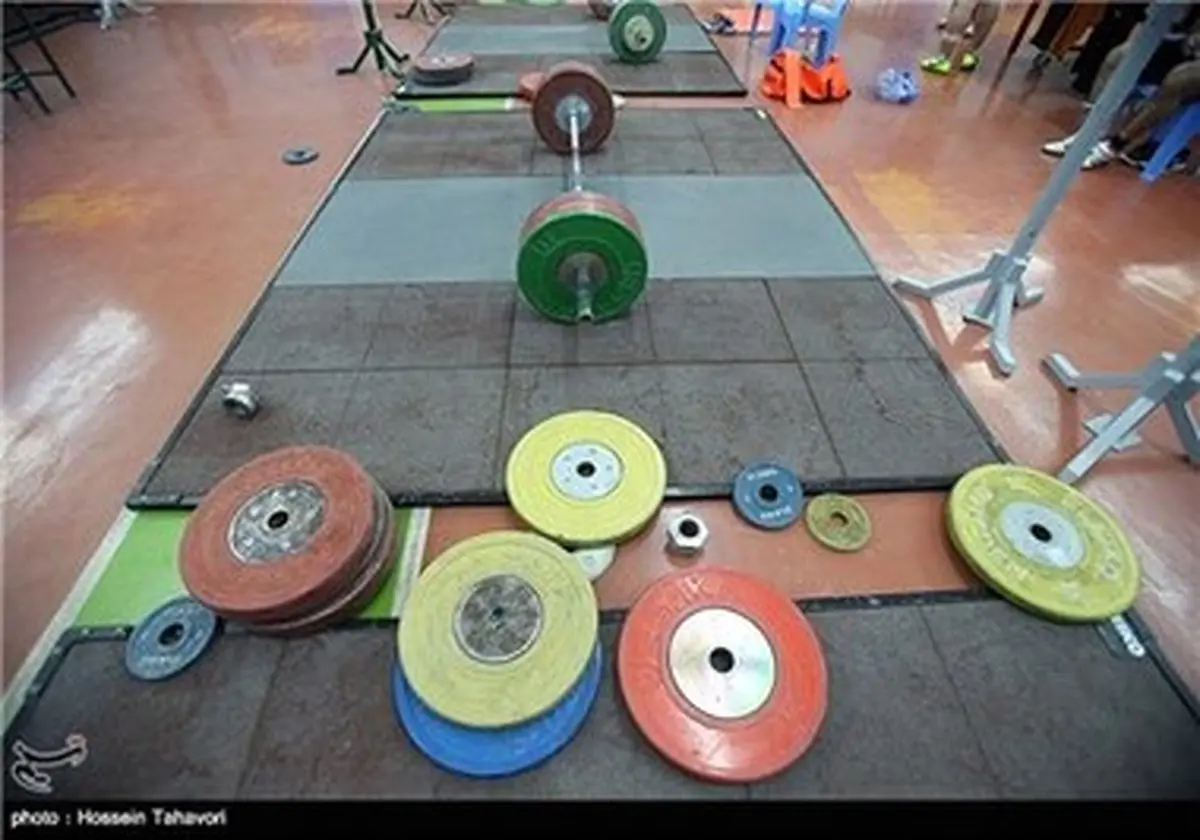اردوی تیم ملی وزنه برداری در کیش / تصاویر