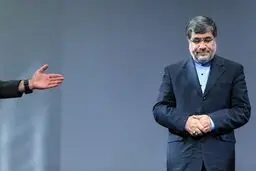 ناگفته های علی جنتی از دوران حضور در وزارت فرهنگ و استعفایش: روحاني تمايل نداشت بروم/ بايد از سلطان آواز ایران حمايت شود/ كسي معترض مجوز تك‌خواني زنان در دولت قبلي نشد