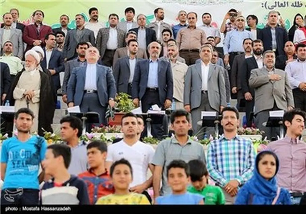 افتتاح ورزشگاه گنبد کاووس با حضور وزیر ورزش به روایت تصویر