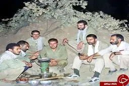 شب نشینی رزمندگان در جبهه