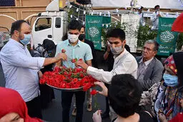 جشن خياباني عيد غديرخم در تهران + عكس