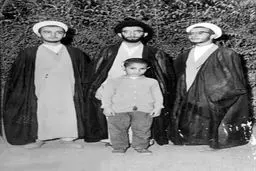 رهبر معظم انقلاب در دوران جوانی