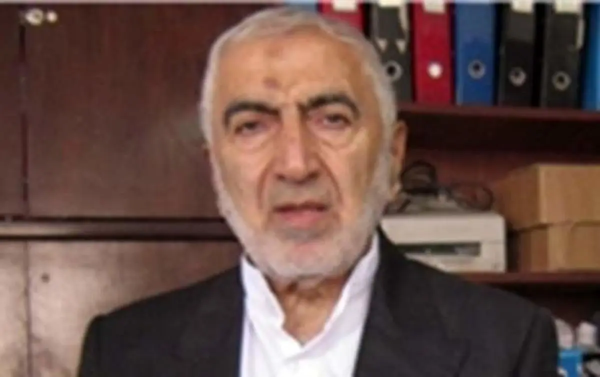 فوت معتمد امام خمینی(ره) در بازار تهران + عکس و جزئیات