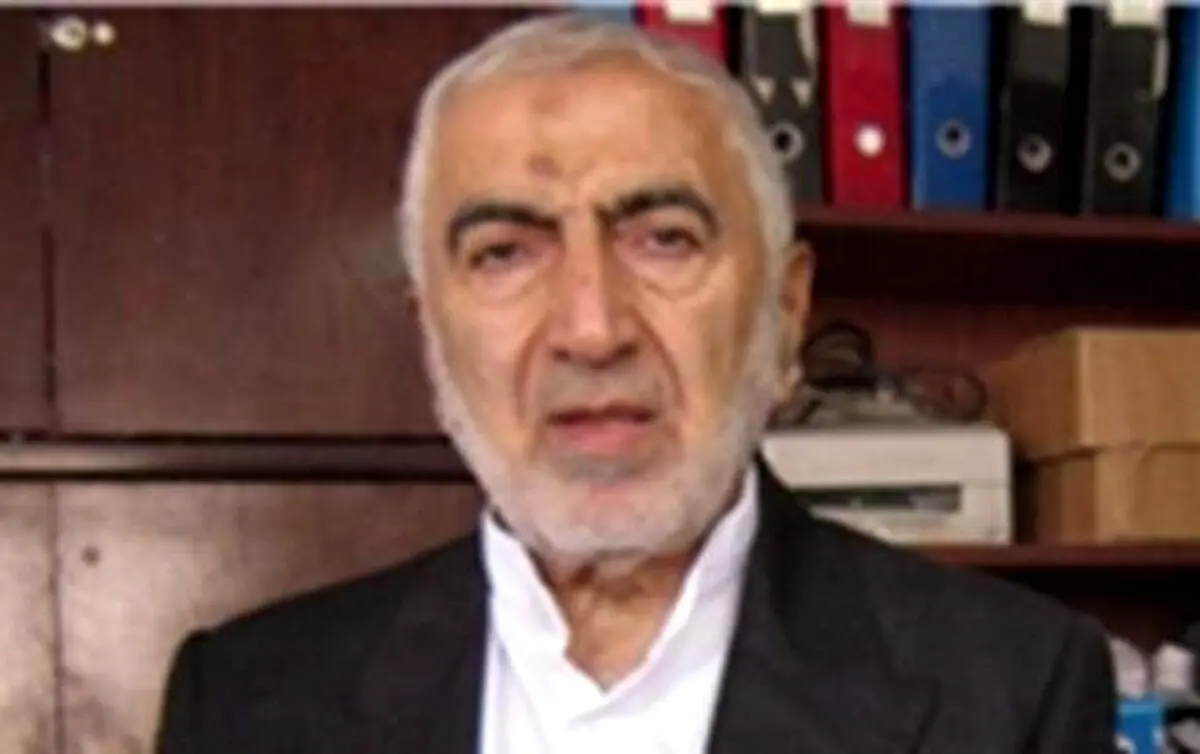 فوت معتمد امام خمینی(ره) در بازار تهران + عکس و جزئیات