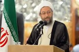 آیت‌الله آملی لاریجانی: برجام در مجموع اشکالی نداشت/ نتیجه انتخابات آمریکا بسیار عجیب بود/ اگر ترامپ بخواهد به شعارهایش عمل کند دنیا وارد بحران می شود