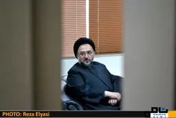 ابطحی: فکر می‌کنند خاتمی به دنبال تغییر نظام جمهوری اسلامی است /عبور از روحانی به معنای بازگشت به قالیباف نیست /براندازان و اصلاح‌طلبان اصلا نمی توانند کنار همدیگر قرار بگیرند /در جبهه اصولگرا، عقلا خیلی تصمیم‌گیرنده نیستند /به براندازان توصیه می کنم منتظ