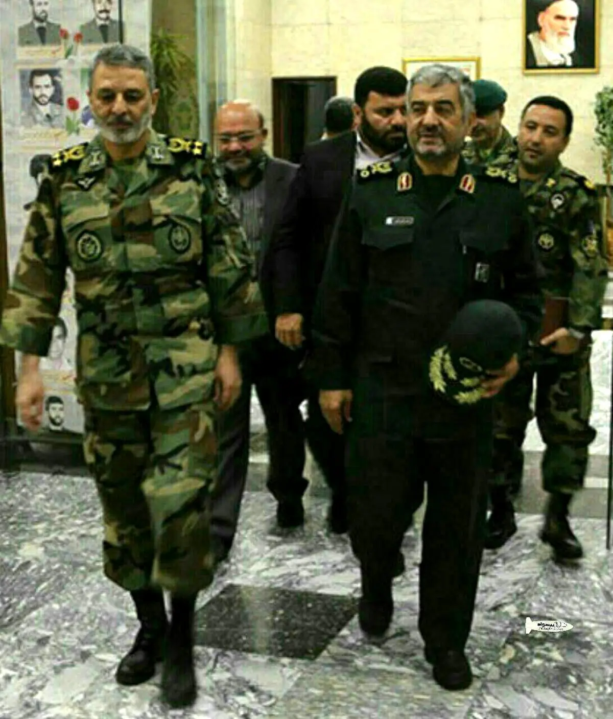 فرماندهان سپاه و ارتش در محل وقوع زلزله/عکس
