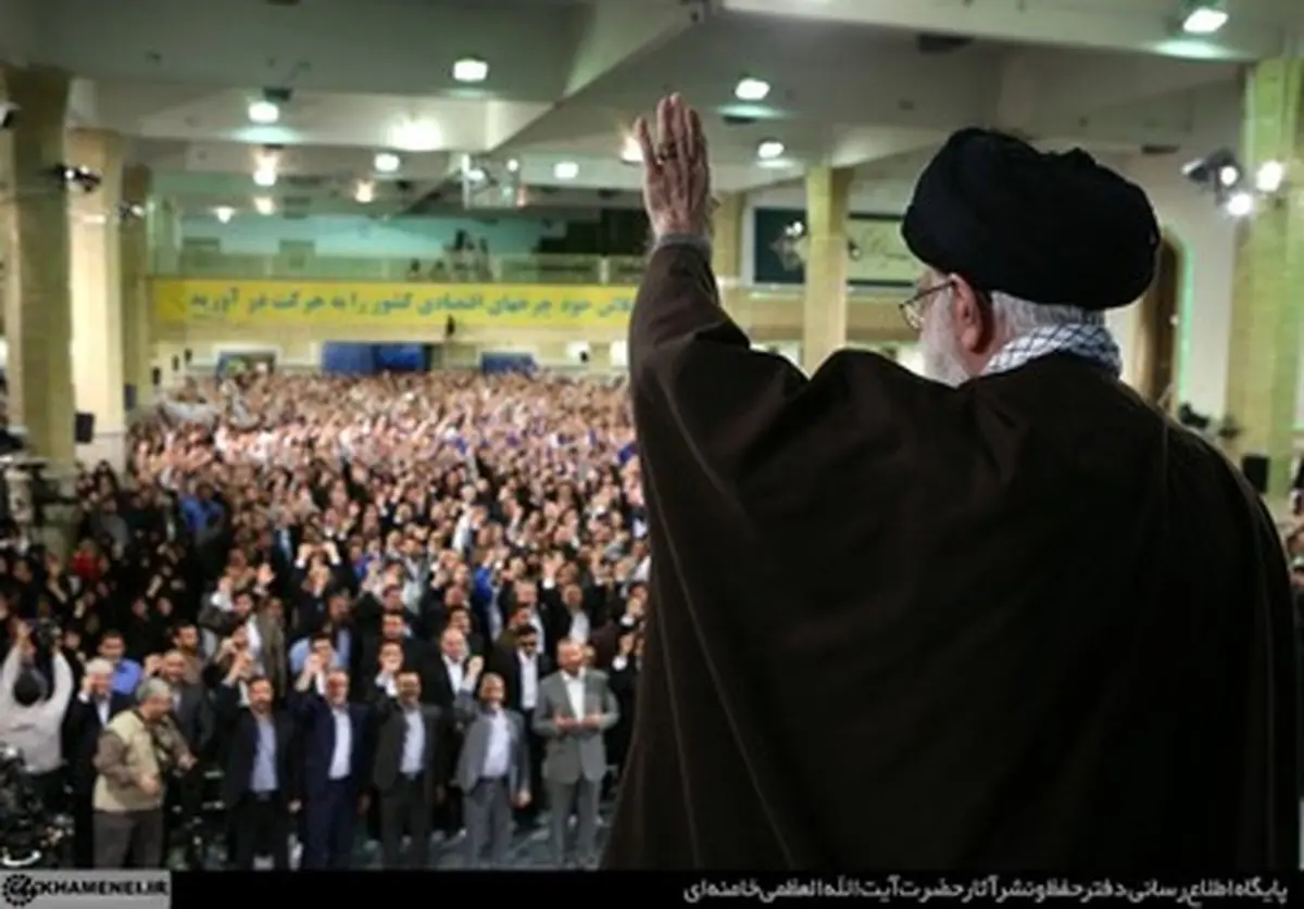 دیدار جمعی از کارگران با رهبر معظم انقلاب/تصاویر