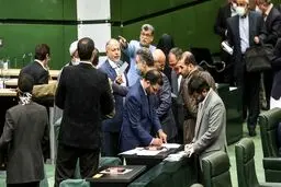 جزئیات تحویل خودروی دناپلاس به روایت ۶ نماینده مجلس/ پرشیا کیفیت نداشت، دناپلاس گرفتیم