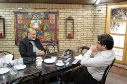 بیادی: پایداری خطرناک‌تر از جمناست؛ هر دو تفکر سمّی دارند/ تمام همسایگان مجلس، از مجلس عاصی هستند /مجلس دیگر مردمی نیست و نقشی هم در اداره کشور ندارد/برای ساختار معیوب جمنا و باند پایداری جایگاهی در جامعه وجود ندارد  /پوسته قدرت دست اصلاح‌طلبان و هسته آن 