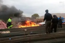 آتش‌سوزی چادر زلزله‌زده ثلاث‌باباجانی +عکس