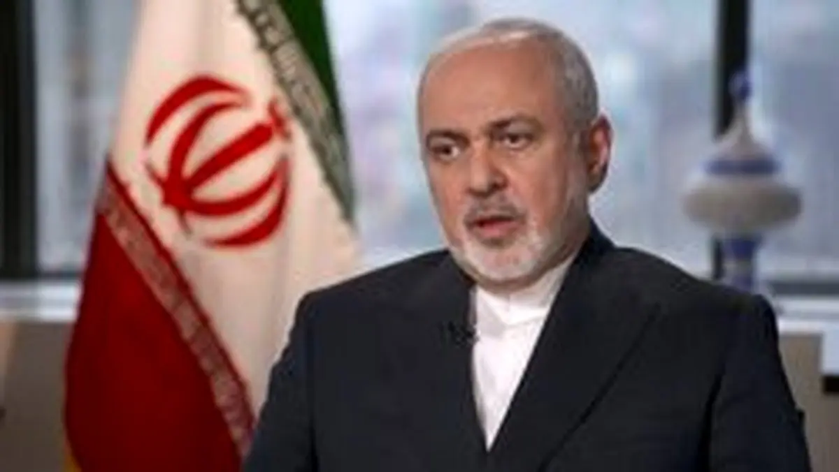 ظریف در توئيتی نوشت: جنگ‌افروزی؛ بیماری مزمن جان بولتون