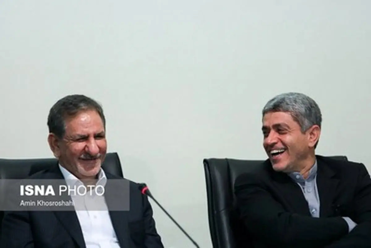 حاشیه های جلسه شورای اقتصاد با حضور جهانگیری/تصاویر