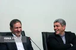 حاشیه های جلسه شورای اقتصاد با حضور جهانگیری/تصاویر