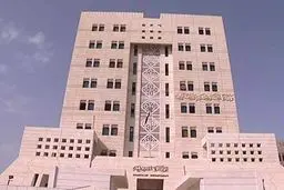 وزارت خارجه سوریه: بازسازی رقه بر جنایت‌های ائتلاف آمریکایی سرپوش نخواهد گذاشت