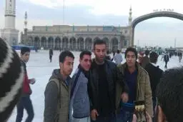 ادای نذر استقلالی‌ها در جمکران/تصاویر