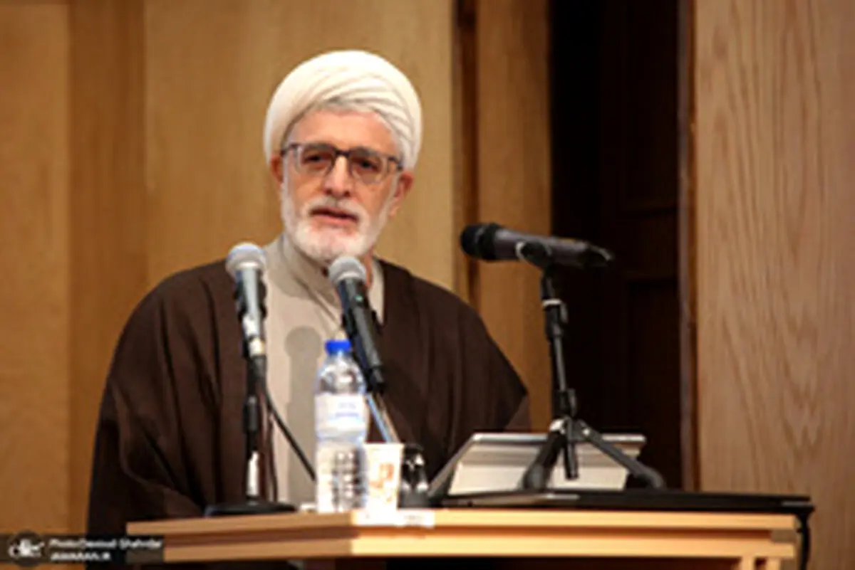 داود فیرحی مطرح كرد: چگونگی هماهنگی قوانین مدرن و احکام شریعت