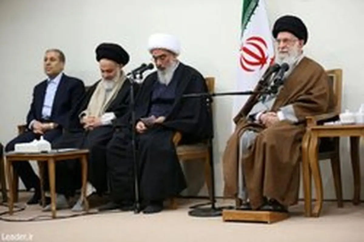 رهبر انقلاب: به برکت انقلاب اسلامی، ملت ایران ایستاده است