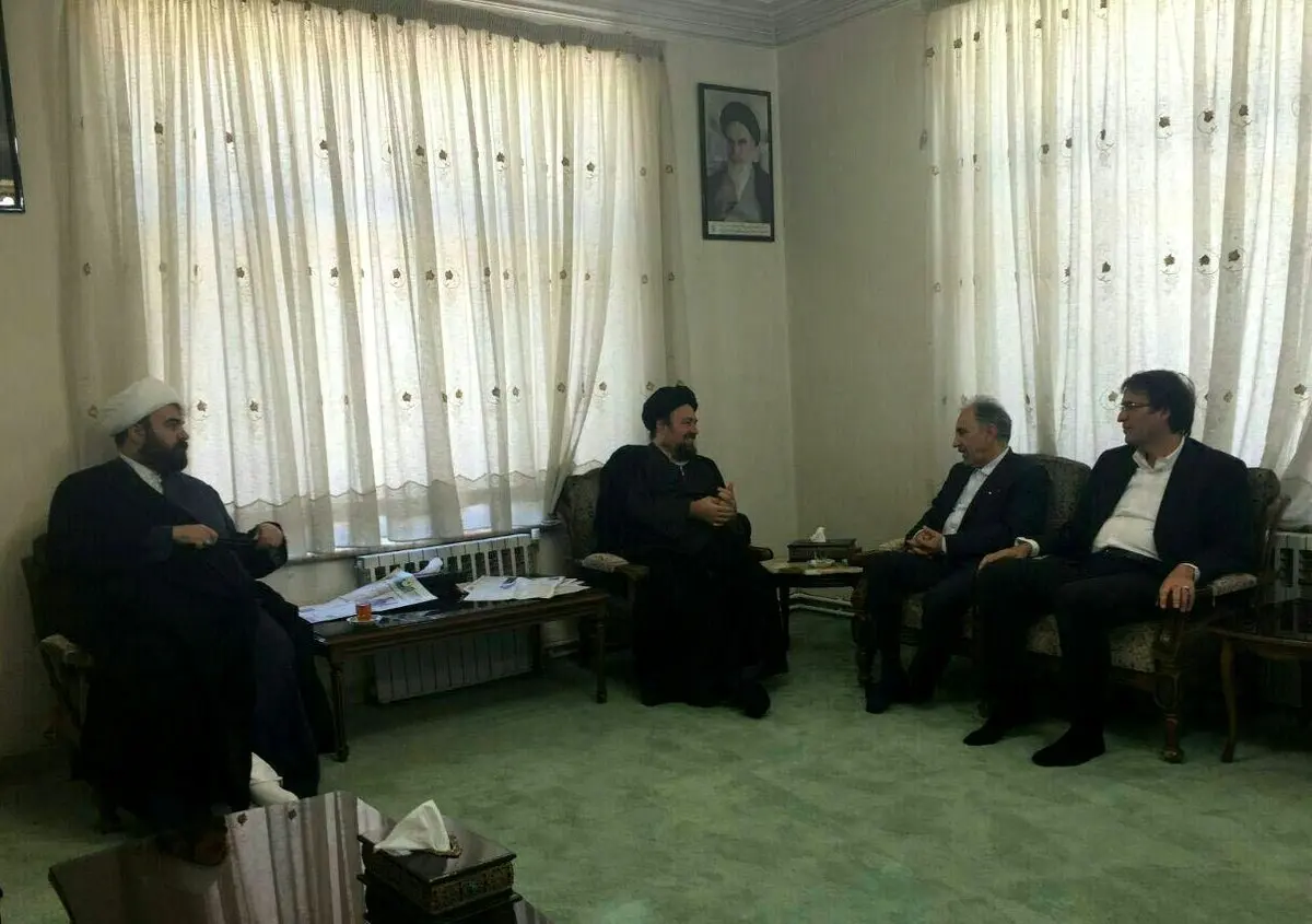 تصویری از دیدار شهردار جدید تهران و سید حسن خمینی