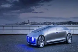 بنز خاص در راه ایران! /عکس