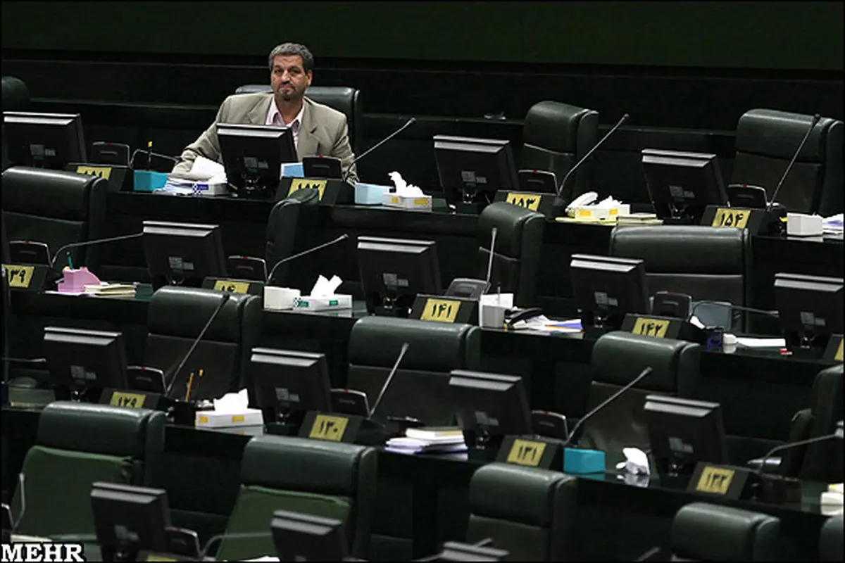 کواکبیان: من و احمدی نژاد سه فرق اساسی داریم/ قبل از انتخابات کابینه را معرفی می کنم