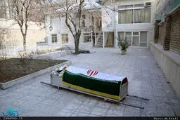 تابوت سیدصادق طباطبایی /عکس
