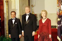 تصاویر کمتر دیده شده از هیلاری کلینتون در گذر سال ها