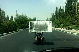 حمل یخچال با موتور!/عکس