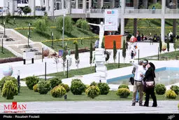 نمایشگاه بین المللی کتاب تهران در اولین روز/ تصاویر