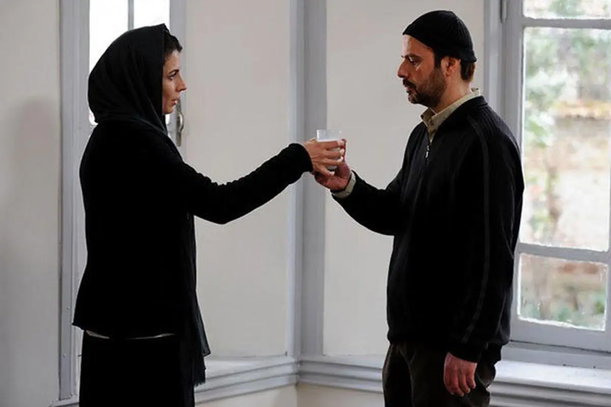 اکران «در دنیای تو ساعت چند است»؛ یک عاشقانه با بازی لیلا حاتمی و علی مصفا / تلویزیون همراهی کند