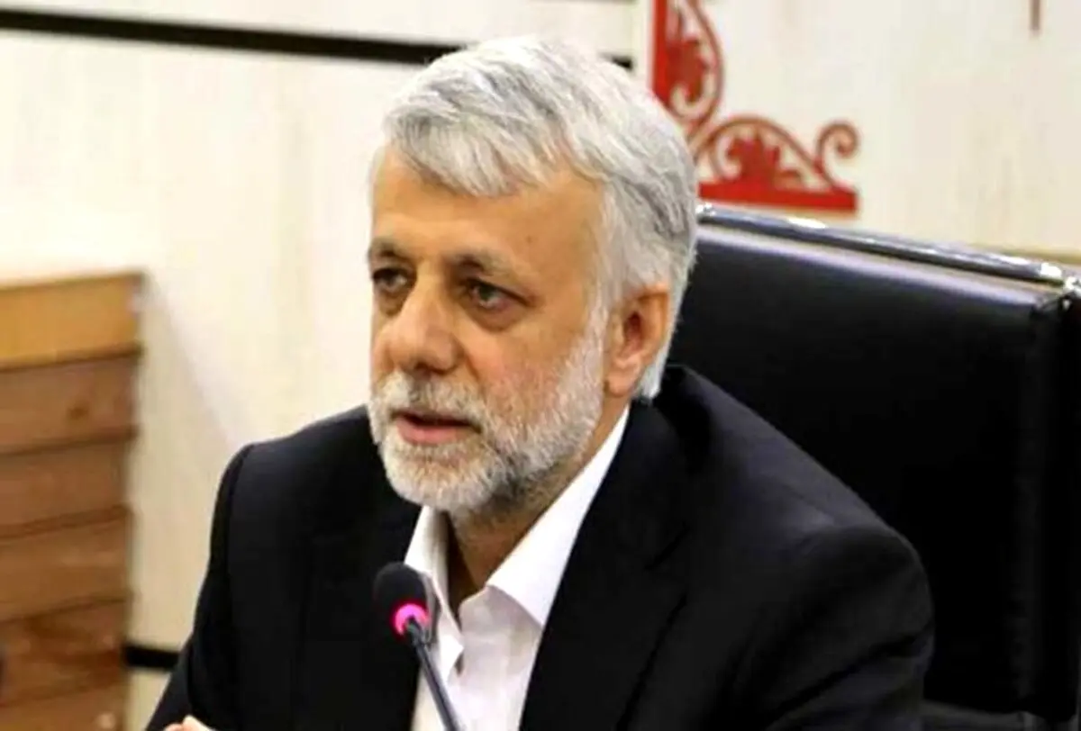 فعال سیاسی اصلاح‌طلب: ظریف شانسی ندارد/ برنده 1400 یک نظامی است