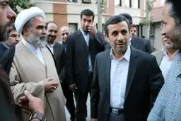پشت پرده یک سکوت سنگین؛ آیا حسینیان هم از محمود احمدی‌نژاد «اعلام برائت» می‌کند؟