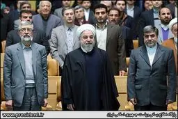 دکتر روحانی در سی و دومین دوره کتاب سال جمهوری اسلامی ایران/تصاویر