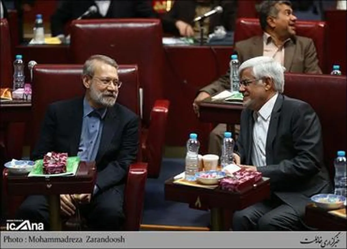 حواشی تصویری از جلسه منتخبین مجلس دهم با لاریجانی