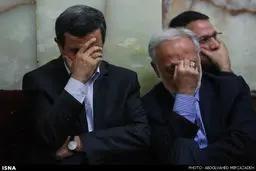 احمدی‌نژاد در مراسم ختم والده‌ آیت‌الله هاشمی شاهرودی/ عکس