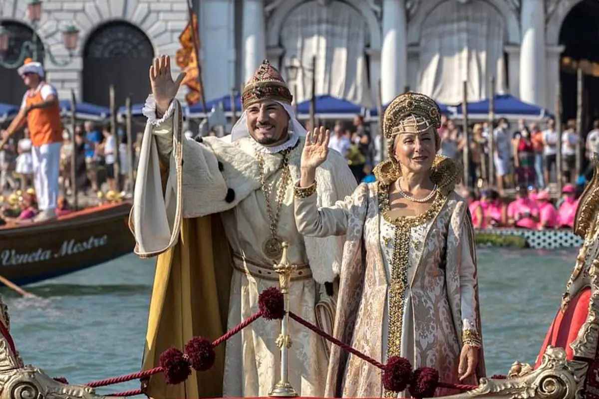 تصاویری دیدنی از جشن تاریخی ونیز در سایه کرونا