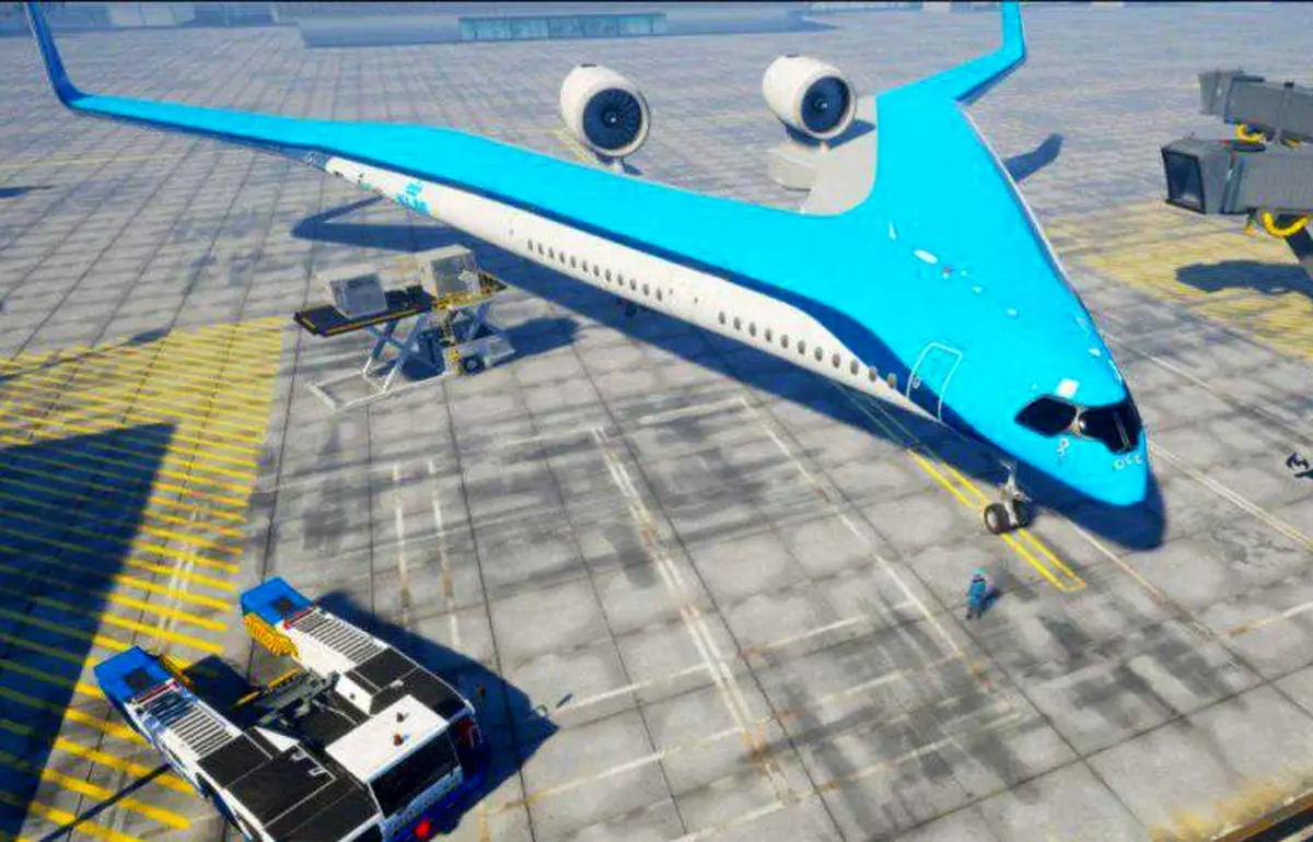 تصاویر / هواپیمای عجیبی که مسافران را روی بال هایش جا به جا می کند!